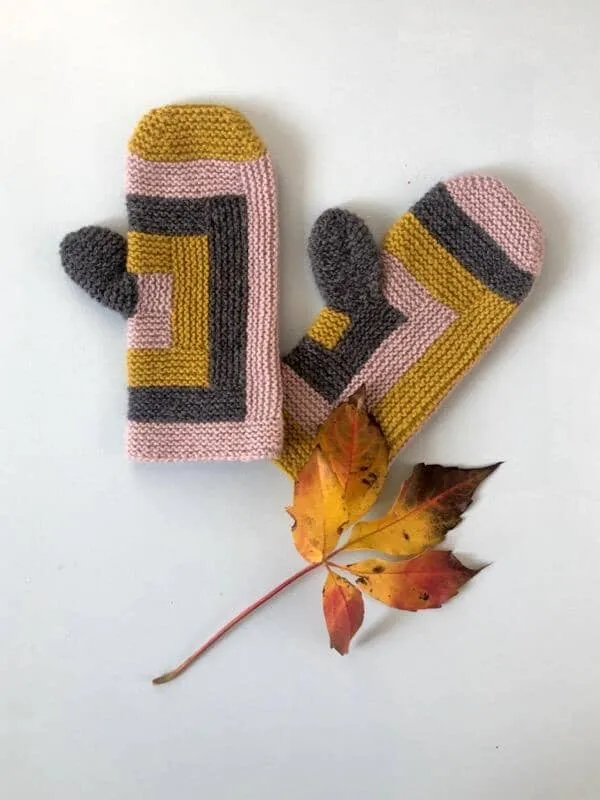 Log cabin mittens by Önling, knitting pattern