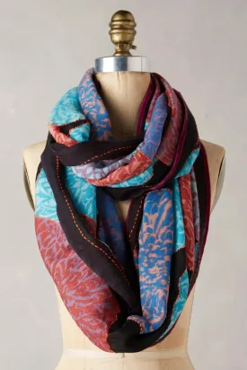 Morado Floral Infinty Scarf