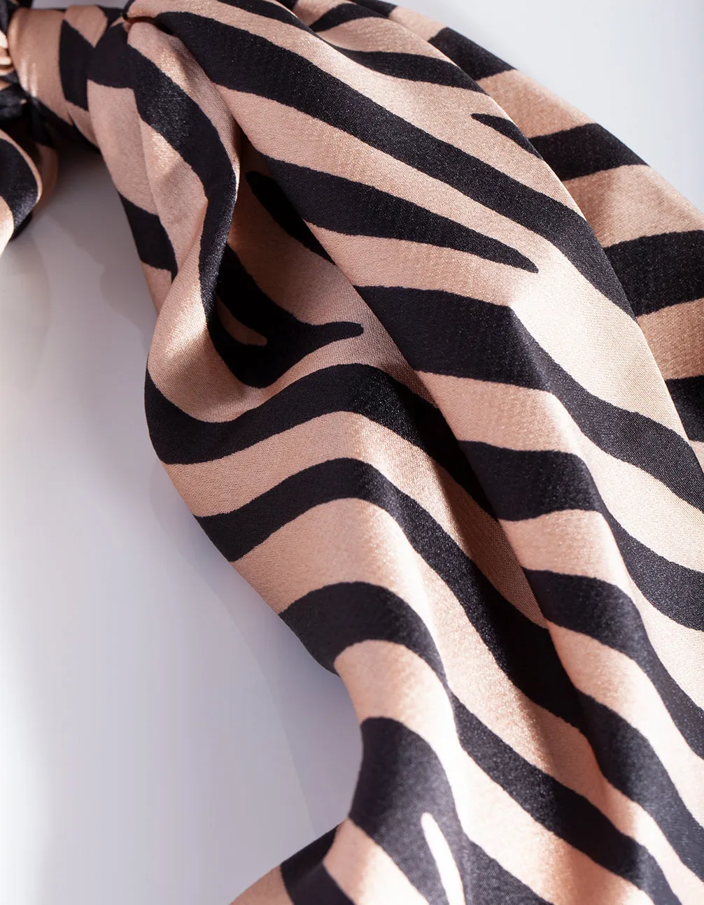 Tan Stripe Scrunchie Scarf